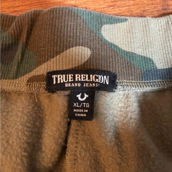 True religion Camo mens Jogger Pants XL - Picture 3 of 5